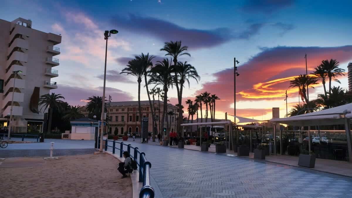 Paseo marítimo Malaga noche