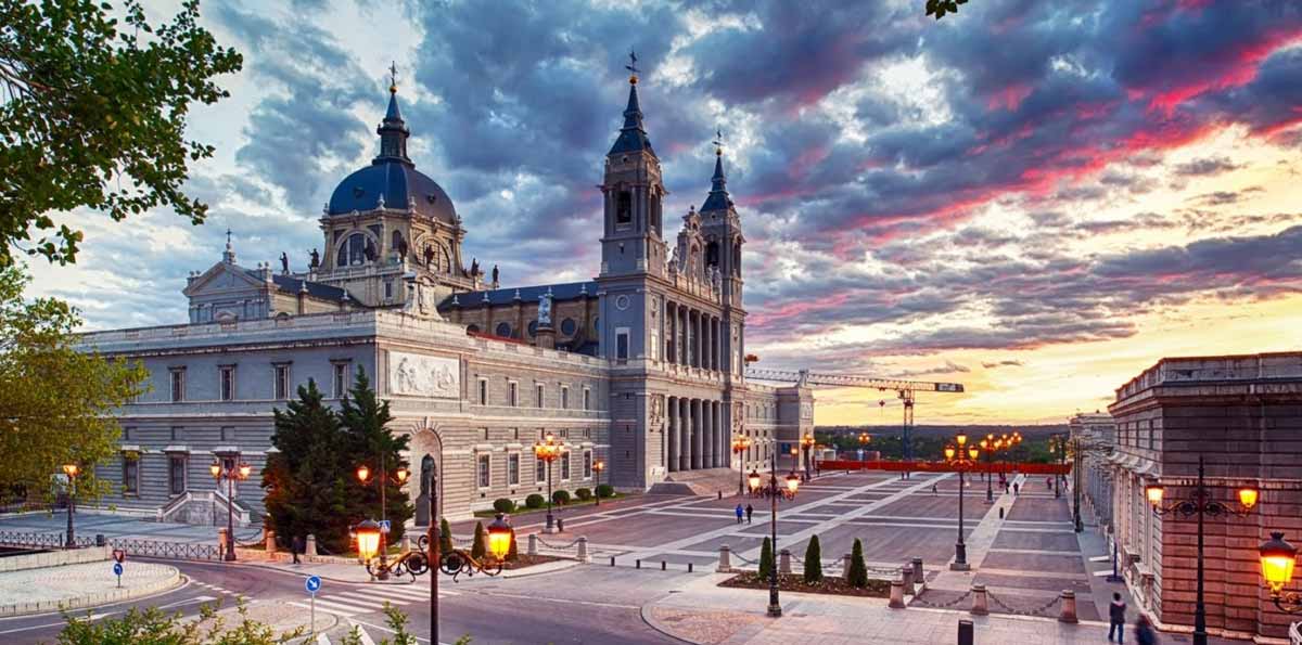 Paseo por el Madrid de los Austria - Travelodge Hoteles España